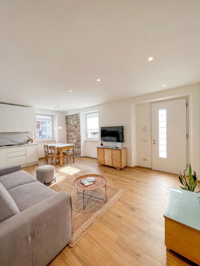Sant'Antoni Apartments Tenno Eksteriør bilde