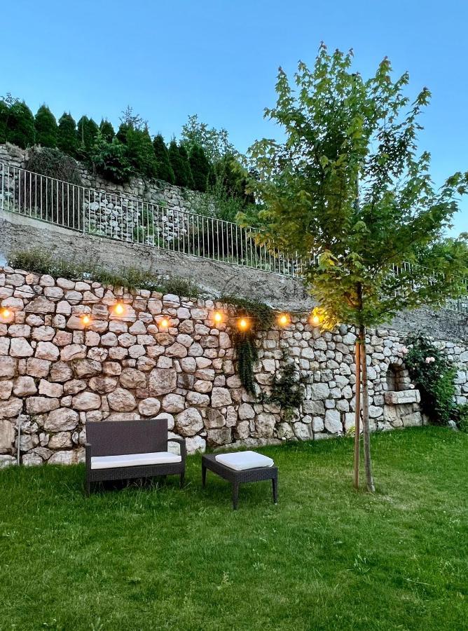 Sant'Antoni Apartments Tenno Eksteriør bilde